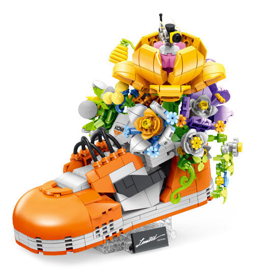 GULY Floral Sneaker Display Building Set 60512 - 白底图-brick4.jpg